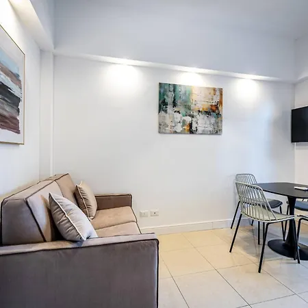 Yd Bright With Parking