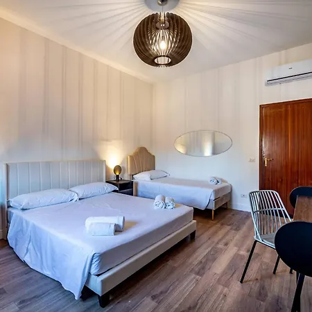 Yd Bright With Parking Φλωρεντία